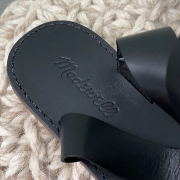 Madewell NWT Black Leather Sandals - Picture 4 of 4